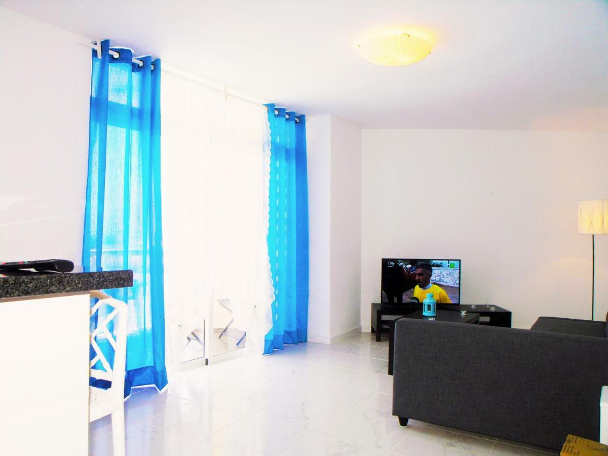 Apartment in Torres de Yomely Complex Playa de las Américas Exterior foto